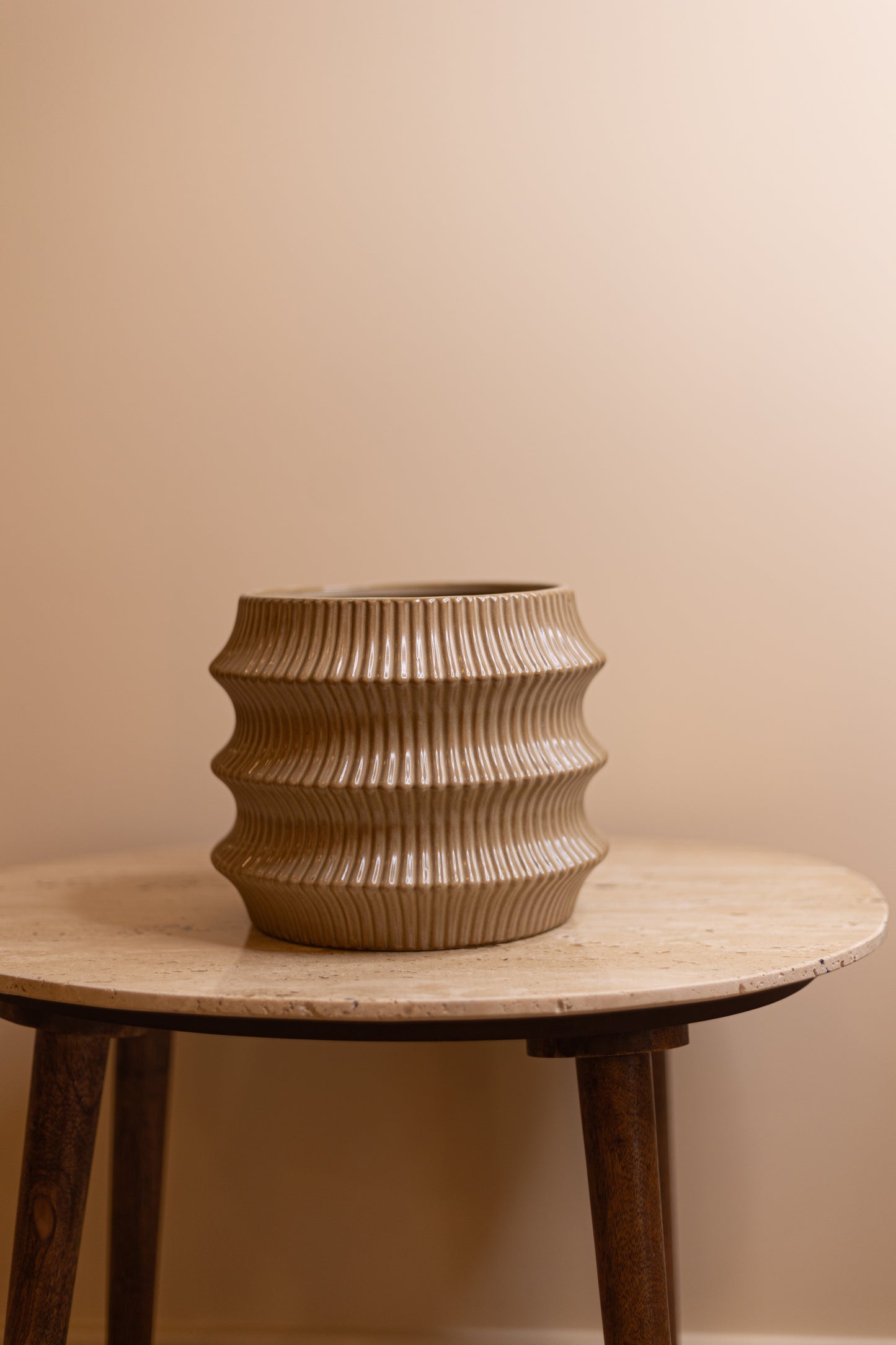 Vase céramique - Le numéro 6