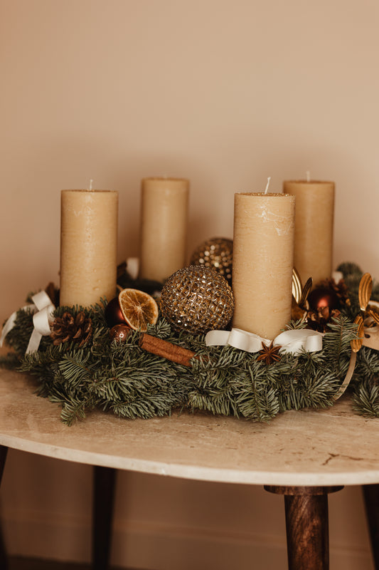 Couronne de l’Avent traditionnelle en sapin naturel